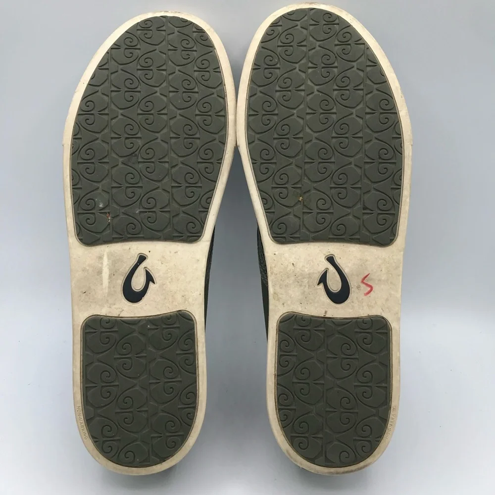 OluKai Pehuea Casual Slip On Comfort Shoes Green Foliage Print Women's 11 Mesh